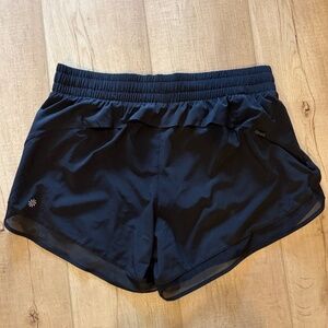 Athleta Mesh Racer Run 4" Short, Black, Small